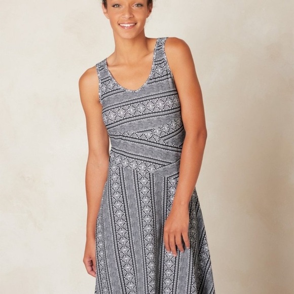 Prana | Amelie Fit and Flare V-Neck Dress Size XS - Picture 1 of 7
